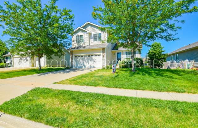3 bed 2.5 bath Single Family Home photos photos
