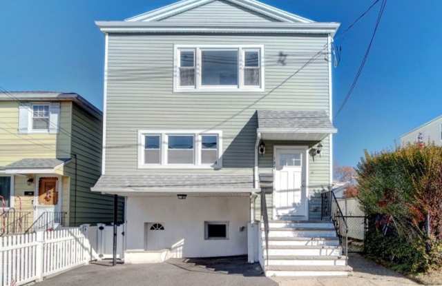 156 Crystal St photos photos