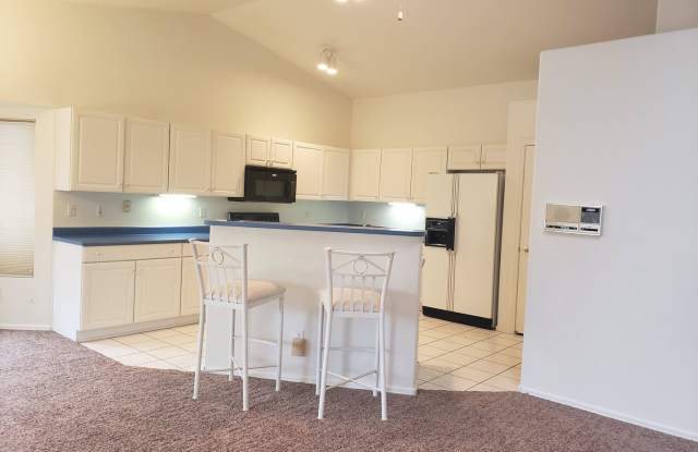1011 N Layman Ct Gallery 3