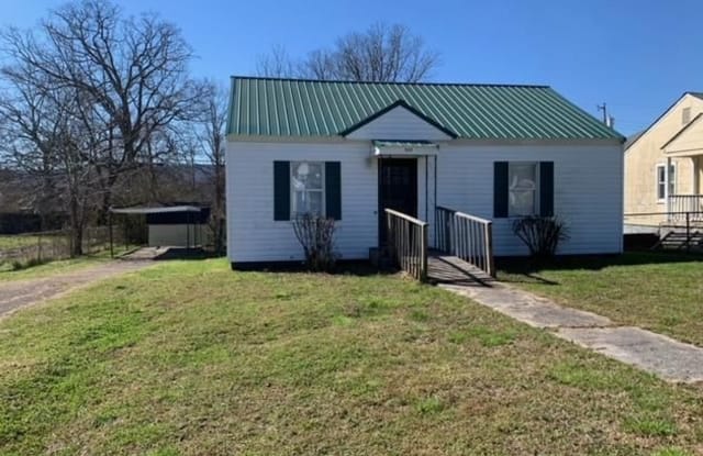 505 Flegal Avenue - 505 Flegal Avenue, Rossville, GA 30741