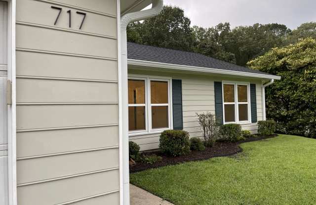 717 Redwood Park photos photos