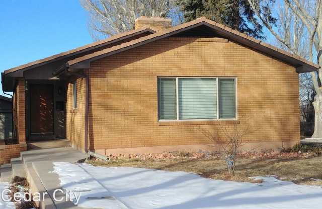 342 S 200 W unit 1 - 342 South 200 West, Cedar City, UT 84720