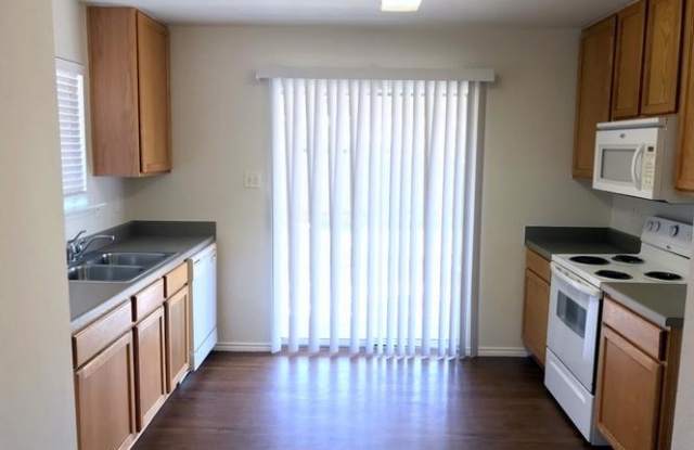 9750 Green Mesa Gallery 2