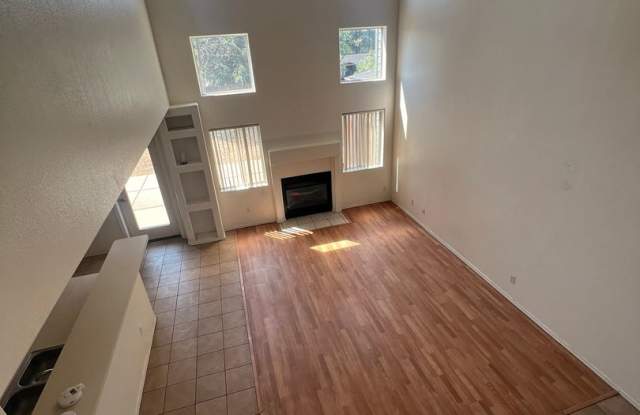 Available Ocotober: 3 Bedroom Townhome Westside Flagstaff -  $2,300 per month Gallery 4