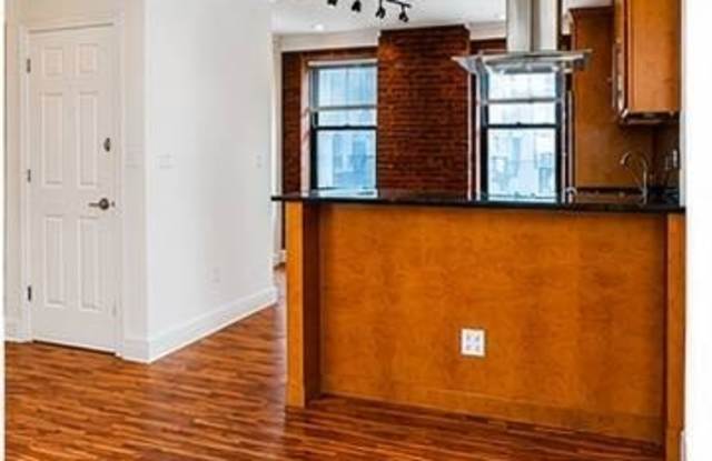 2115 33st Gallery 3
