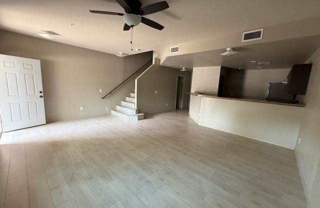 Luxury Eldorado Condo For Rent Gallery 4