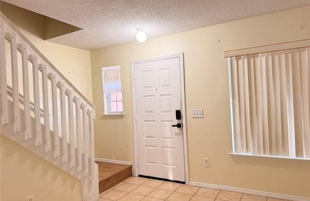 1510 CAREY GLEN Circle Gallery 4