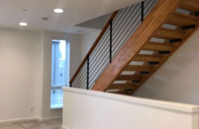 370 Root Path NW Gallery 2