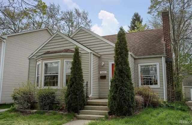 348 E MAPLEHURST Street photos photos