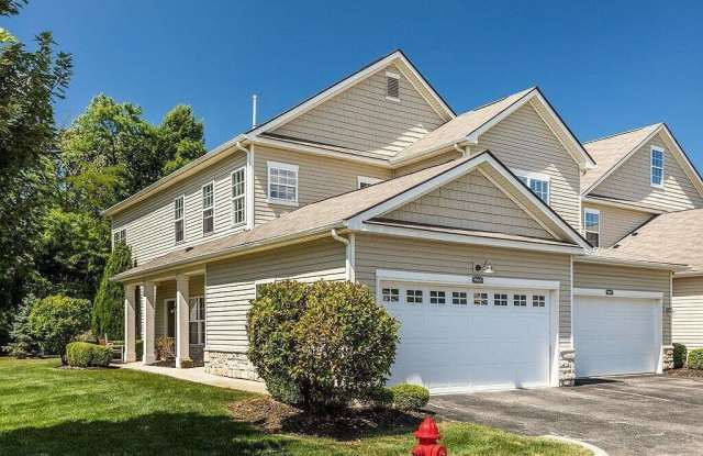 9065 Polaris Lakes Drive Gallery 1