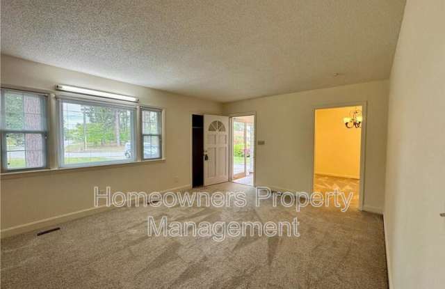 400 Harrill Cir Gallery 4