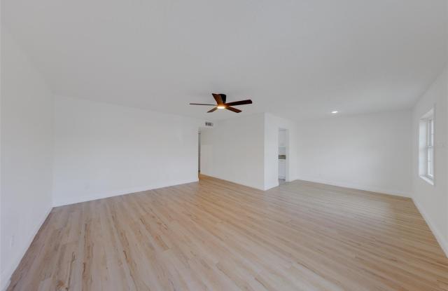 9218 TUDOR Drive Gallery 3