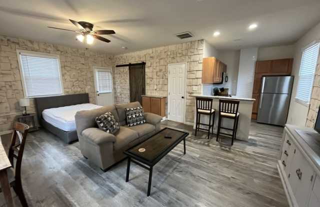 2226 Knickerbocker Drive photos photos