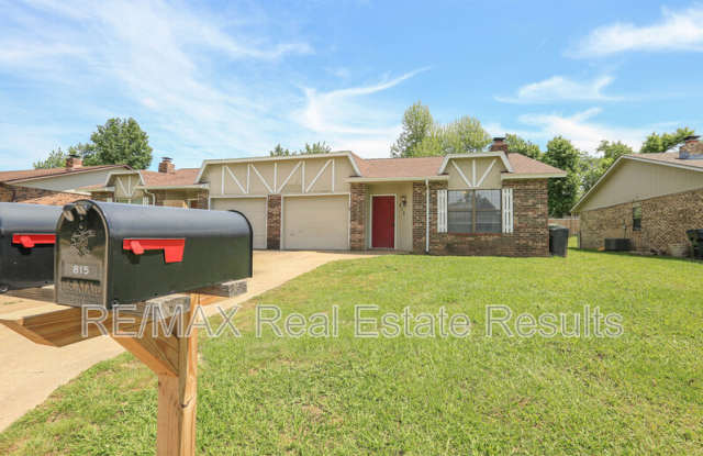 815 S 28th St photos photos
