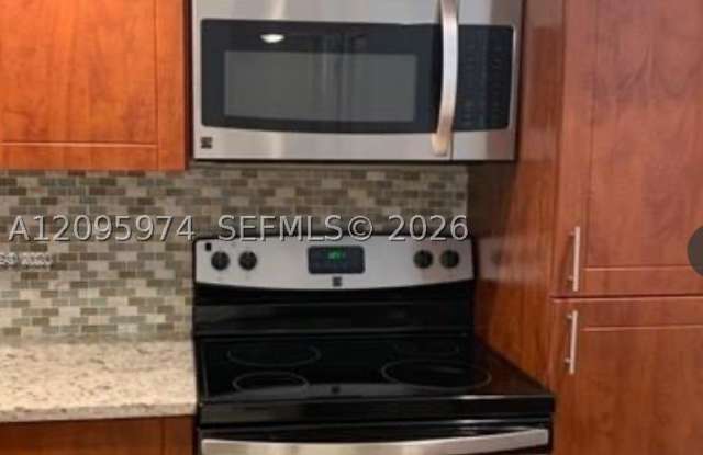 12840 Vista Isles Dr Gallery 2