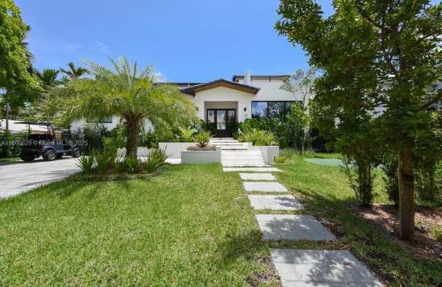 120 Buttonwood Dr photos photos