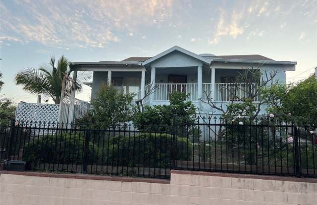 4317 Winchester Avenue photos photos