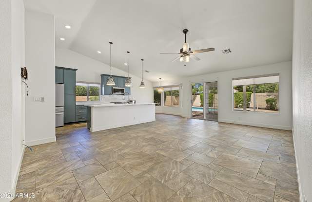2268 E MARLENE Drive Gallery 1