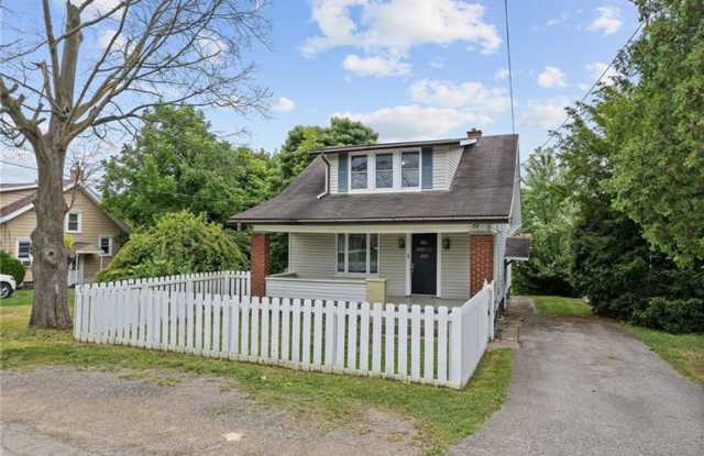 2517 Orchard St - 2517 Orchard Street, Beaver County, PA 15010