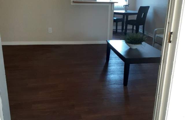 Ready for move in 2 bedroom Gallery 3