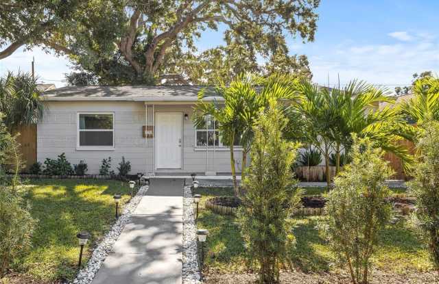 4350 1ST AVENUE S photos photos