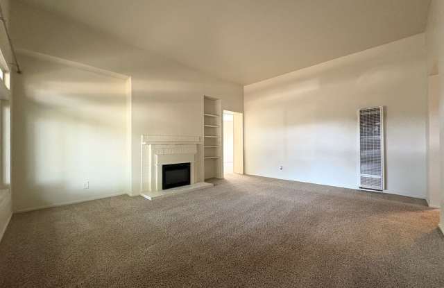 Spacious 3-Bedroom Home with Large Backyard in San Mateo’s South Shoreview Neighborhood Gallery 3
