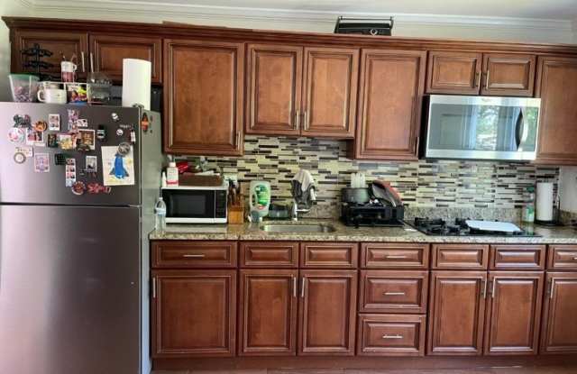 407 Morris Pl Gallery 4