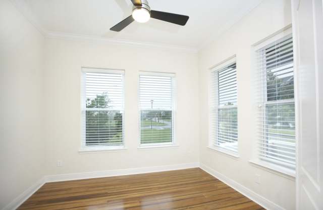 8140 Mistral Drive Gallery 3
