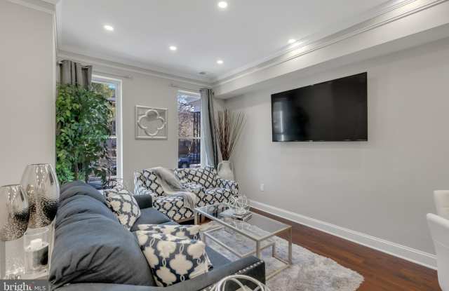 1167 MORSE Street NE unit: 1 photos photos