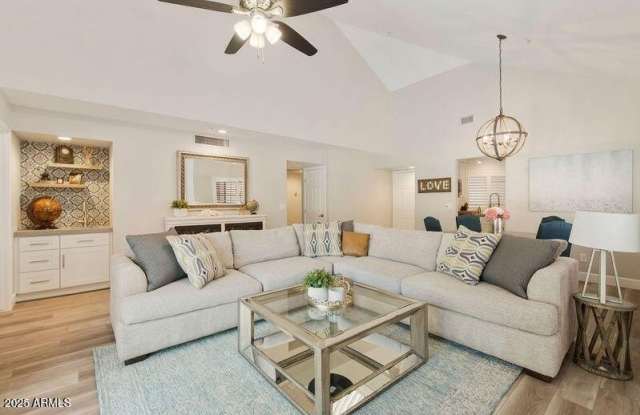 8700 E MOUNTAIN VIEW Road unit: 1081 photos photos