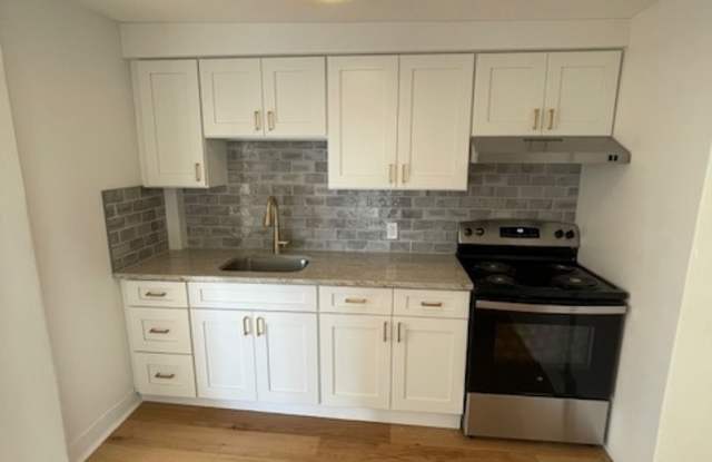 74 Upper Main Street photos photos