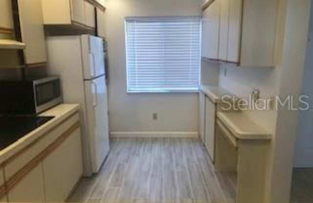 148 SANDLEWOOD TRAIL Gallery 3