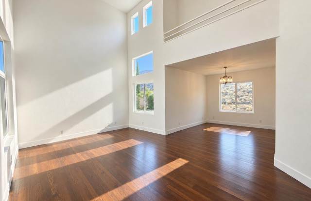 2728 Redington Street Gallery 2