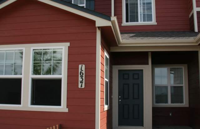 Two Story Townhouse in Old Colorado City! photos photos Two Story Townhouse in Old Colorado City! photos photos