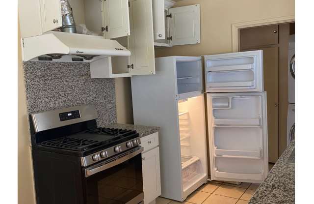 579 North Hill Avenue photos photos