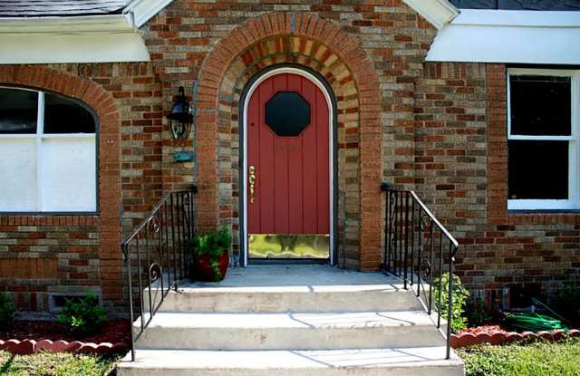 1931 Portsmouth Street Gallery 3