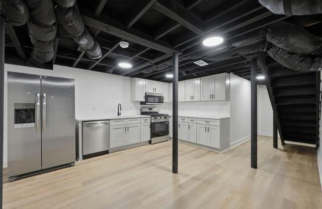 1242 Centra Villa Drive SW Gallery 2
