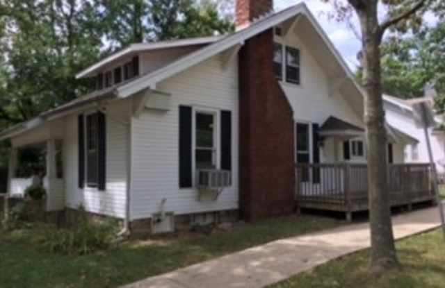 4 Bedroom Available August 2027;  Monthly rent $3,200 (Owner Pays Water/Trash) Gallery 3