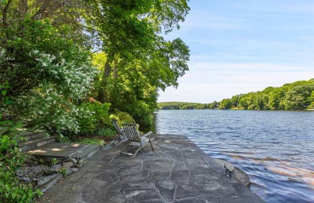 30 Lake Drive photos photos