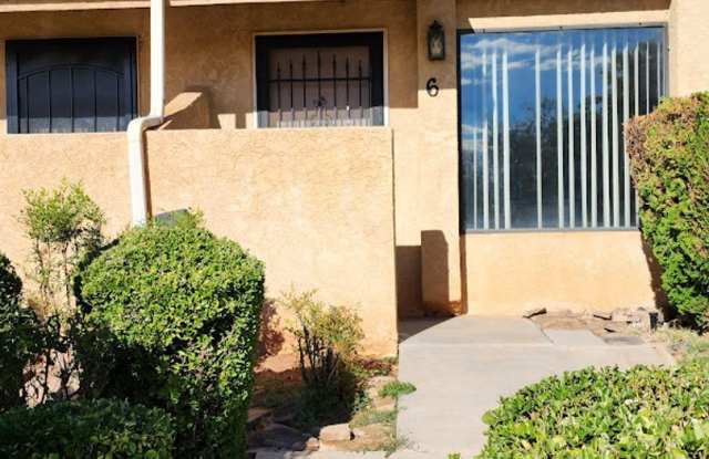 Shadow Hills Town Home for Rent Gallery 4