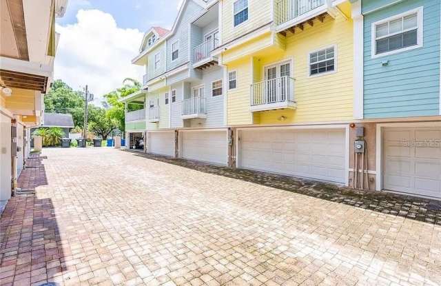 827 GROVE STREET N photos photos