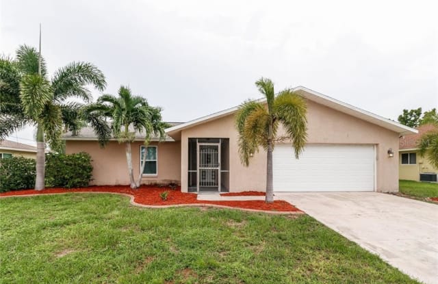 419 SW 39TH TERRACE - 419 Southwest 39th Terrace, Cape Coral, FL 33914