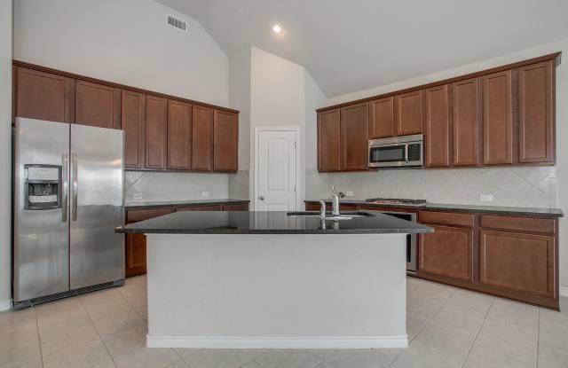 8864 Devonshire Dr Gallery 4