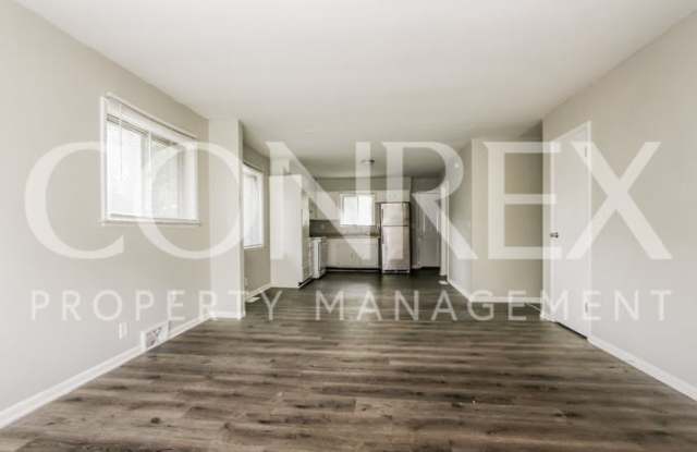 3824 North Butler Avenue Gallery 4