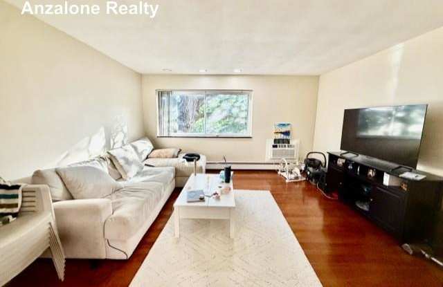260 Mount Auburn photos photos