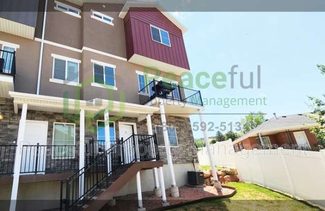 65 Walker Place - 1 Gallery 2