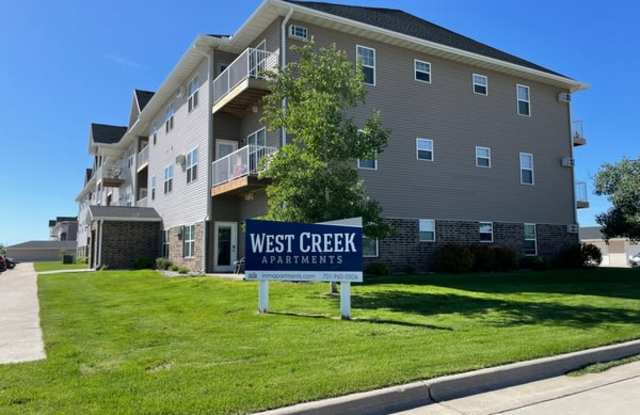 West Creek Crossing Apartments photos photos