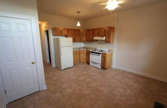 15 Highland Avenue - 15 Highland Avenue, Kearny, NJ 07032