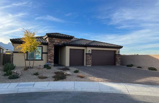 BEAUTIFUL 4 BEDROOM SINGLE FAMILY HOME ! Gallery 4