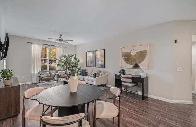 Creekside at Highlands Ranch Gallery 2